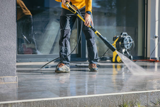 Best Graffiti Removal  in Valhalla, NY